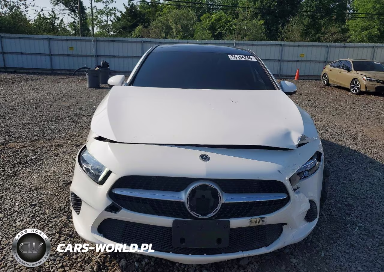 2021 Mercedes-Benz A 220 4Matic VIN:W1K3G4FBXMJ318948 - 5