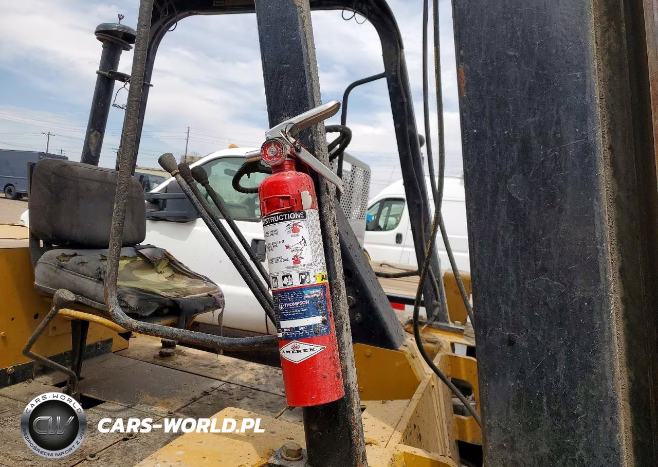 1997 Forklift VIN:0000000002PJ011 - 9