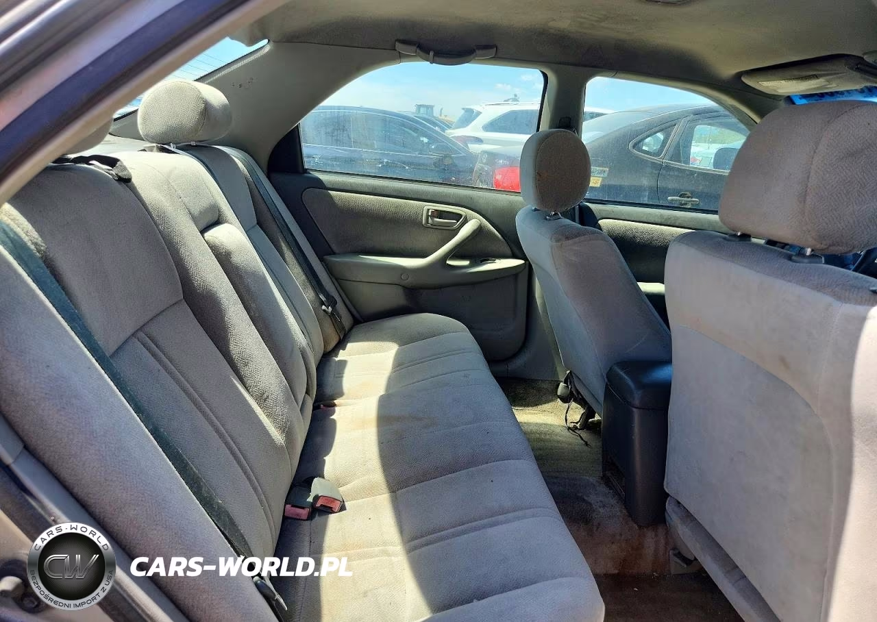 1999 Toyota Camry Ce VIN:4T1BG22KXXU455337 - 10