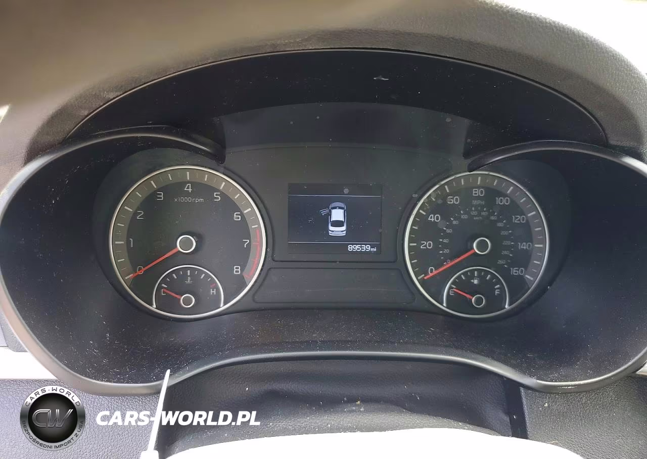 2019 Kia Optima Lx VIN:5XXGT4L39KG303475 - 9