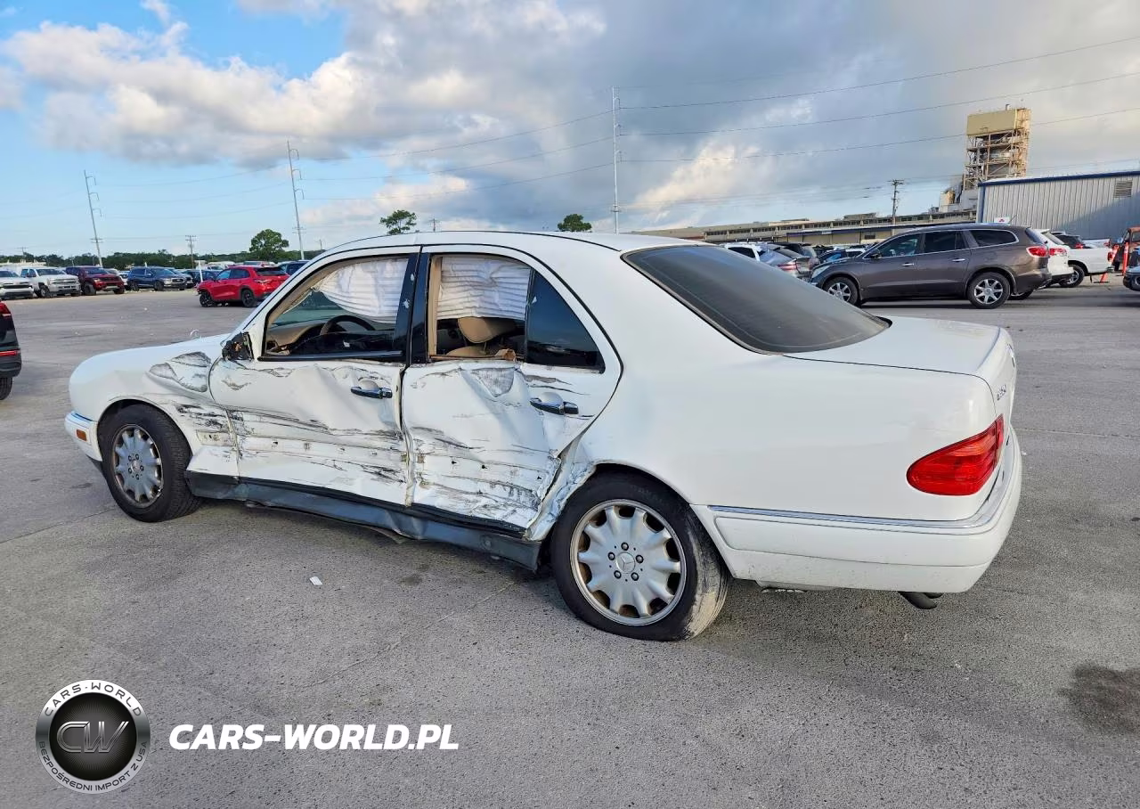 1999 Mercedes-Benz E 320 VIN:WDBJF65H9XA946282 - 2
