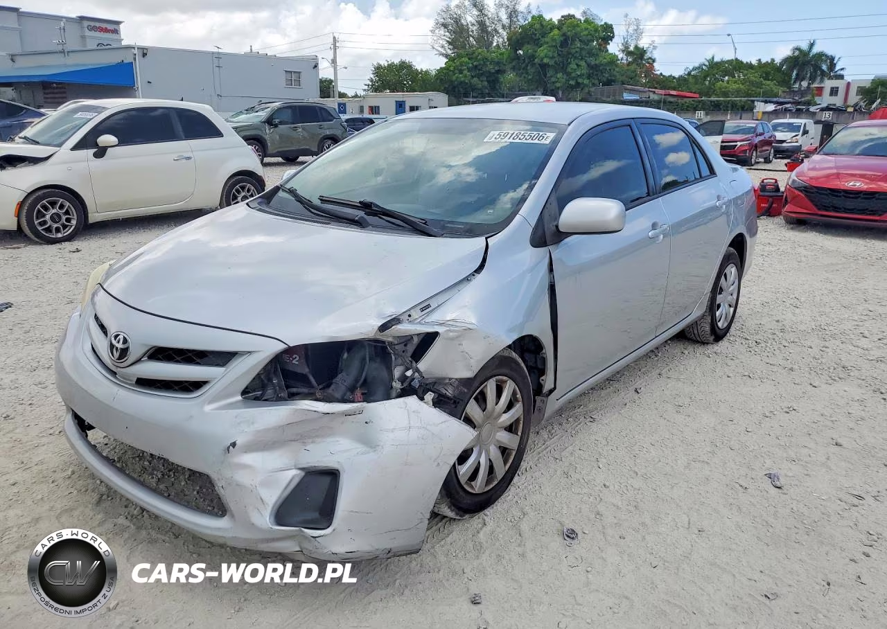 2011 Toyota Corolla Le – zdjęcie 1 z 13