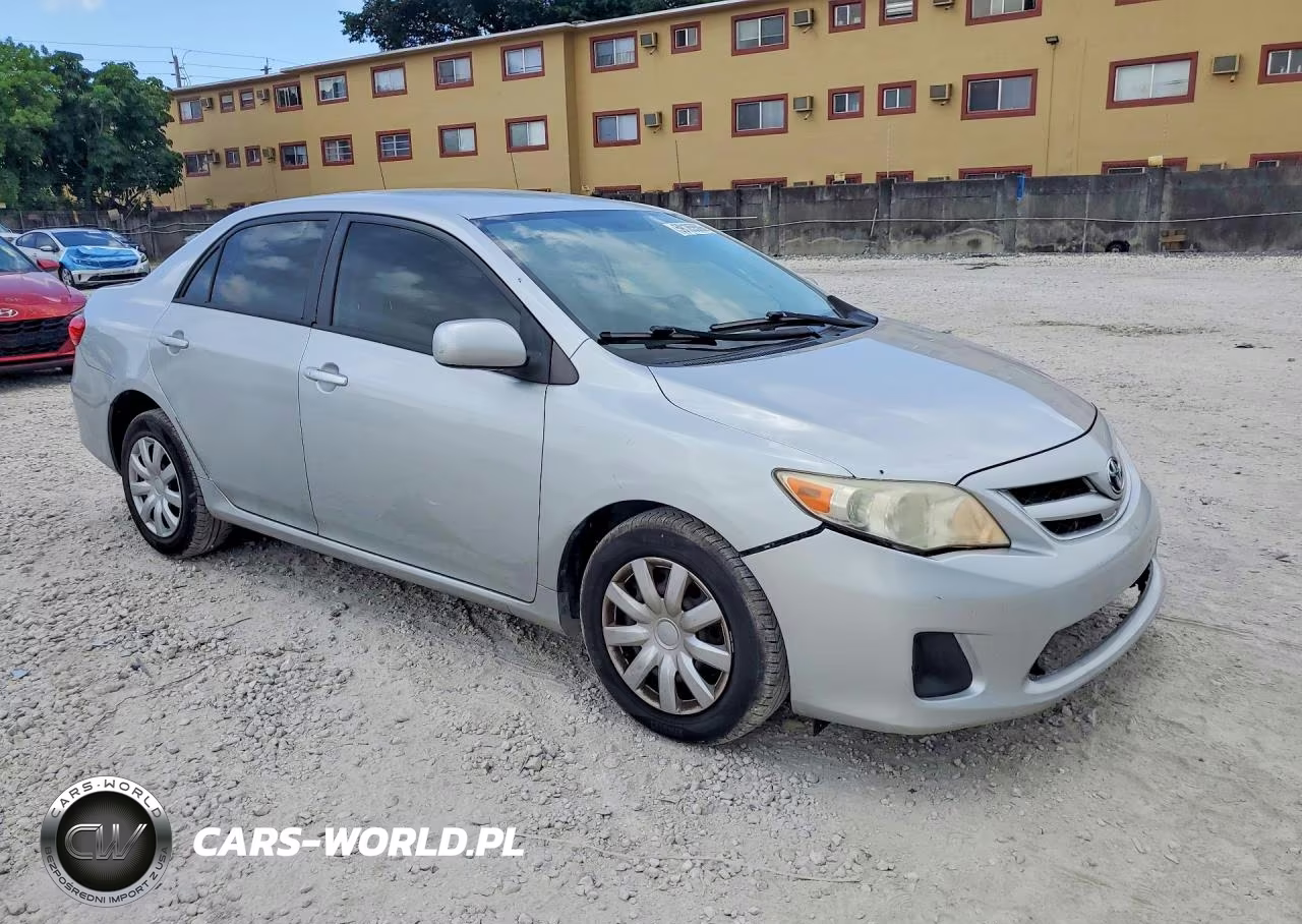 2011 Toyota Corolla Le VIN:JTDBU4EE3B9143614 - 4