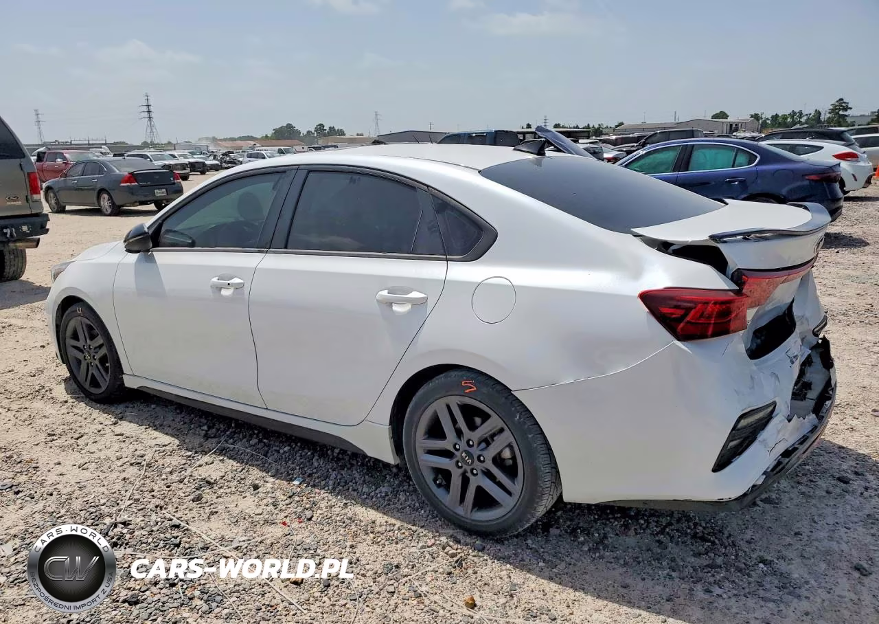 2021 Kia Forte Gt Line VIN:3KPF34AD9ME332333 - 2