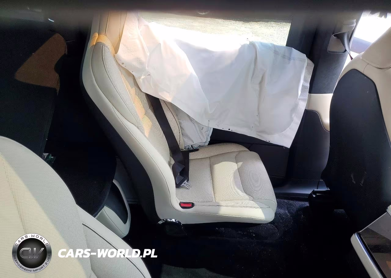 2023 Tesla Model X VIN:7SAXCBE61PF401618 - 11
