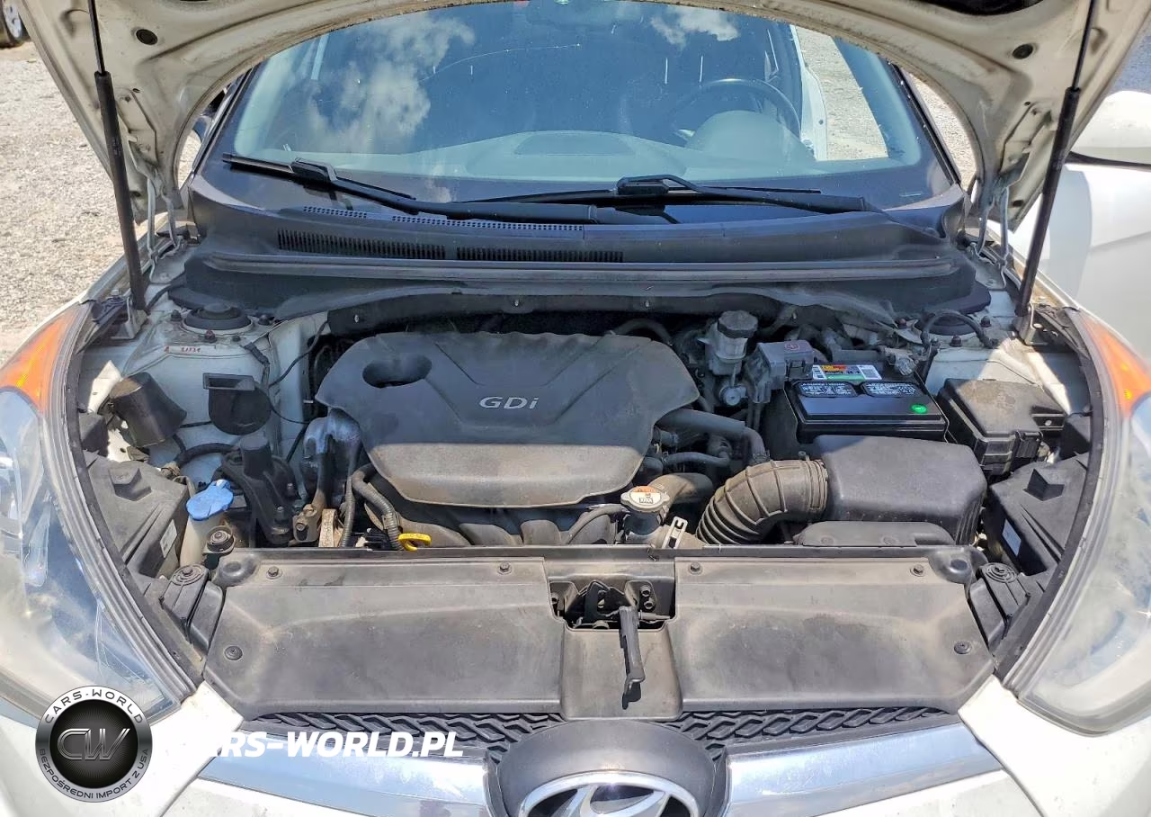 2015 Hyundai Veloster Base VIN:KMHTC6AD7FU225134 - 11
