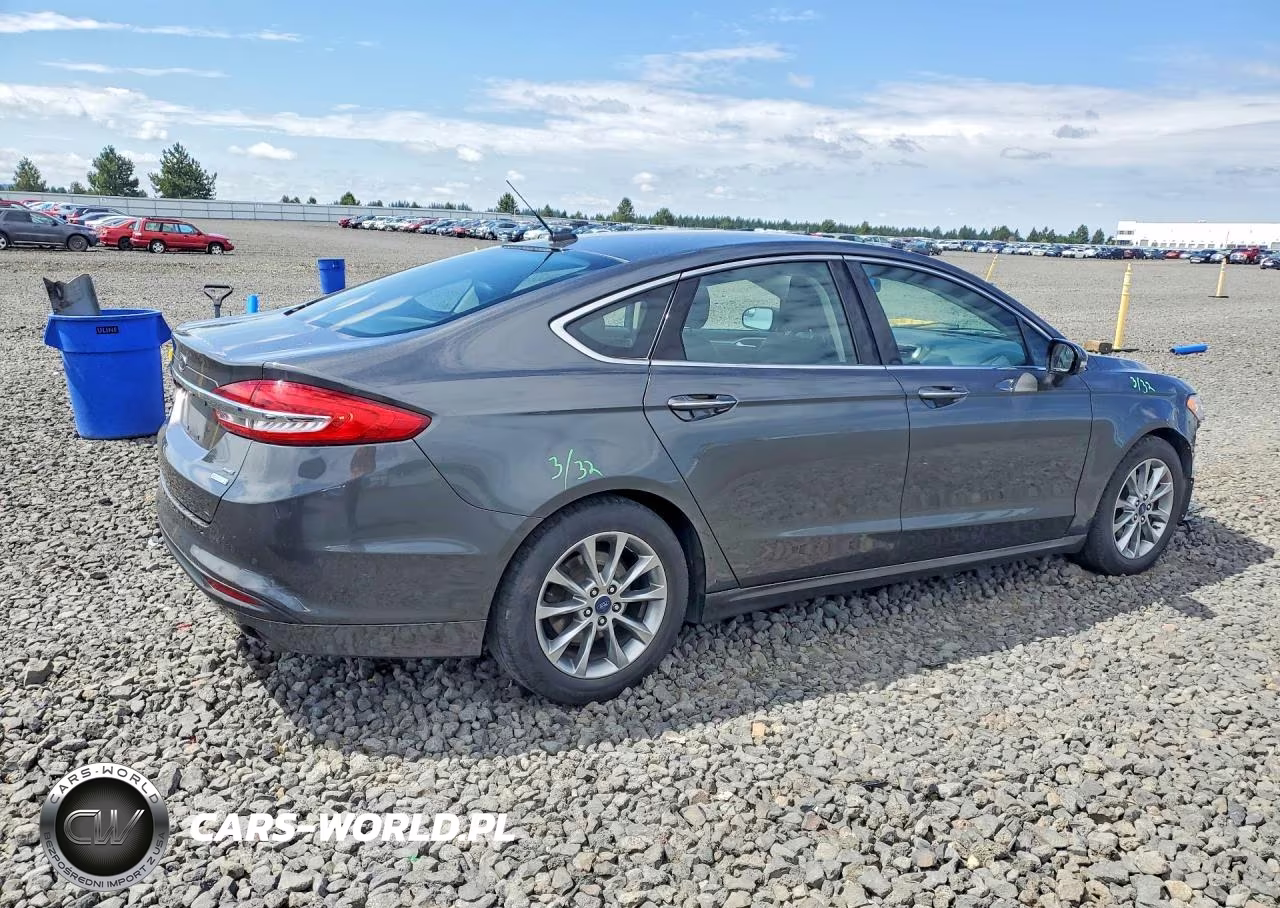 2017 Ford Fusion Se VIN:3FA6P0HD5HR416723 - 3
