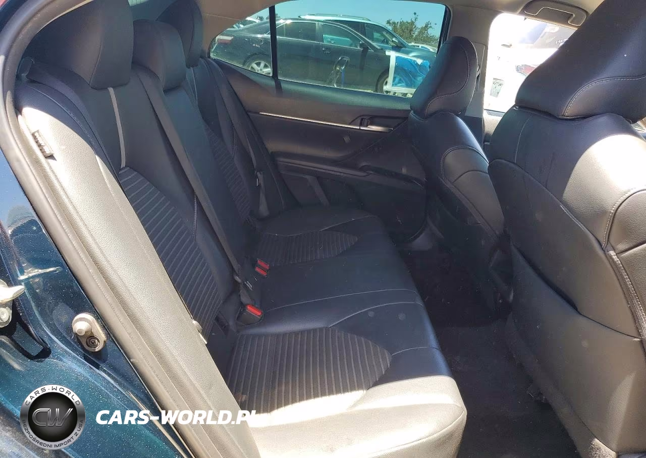 2019 Toyota Camry Se VIN:4T1B11HK5KU255185 - 10