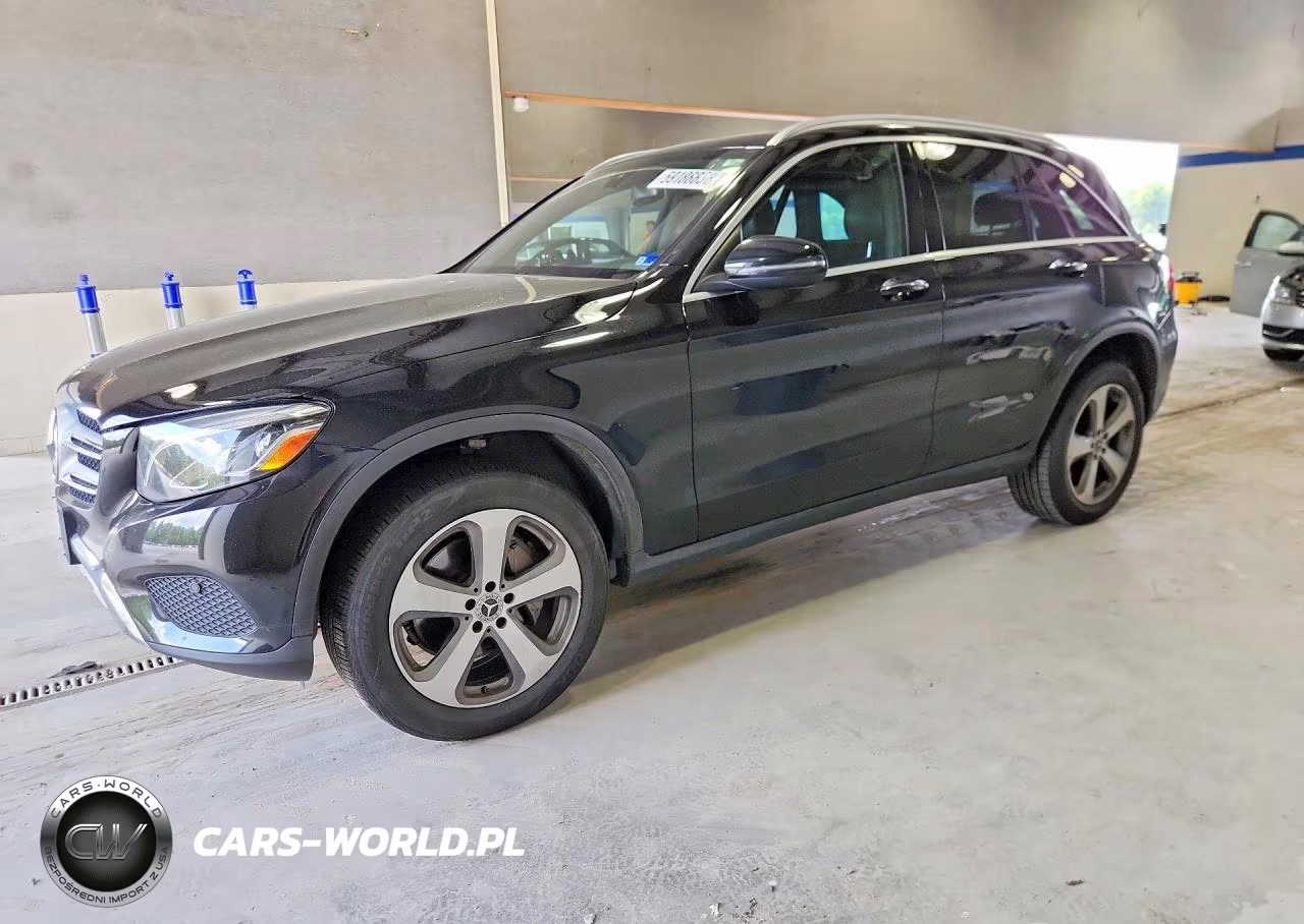 2019 Mercedes-Benz Glc 300 4Matic – zdjęcie 1 z 13