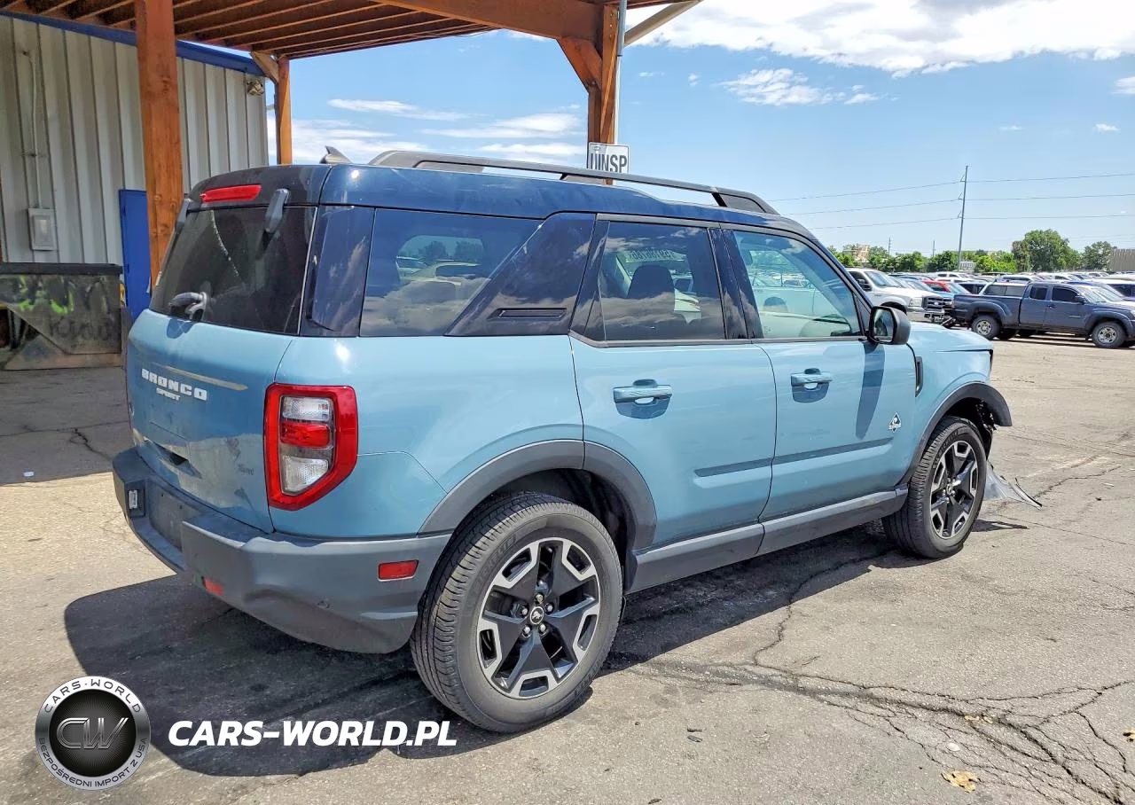 2021 Ford Bronco Sport Outer Banks VIN:3FMCR9C61MRA40354 - 3