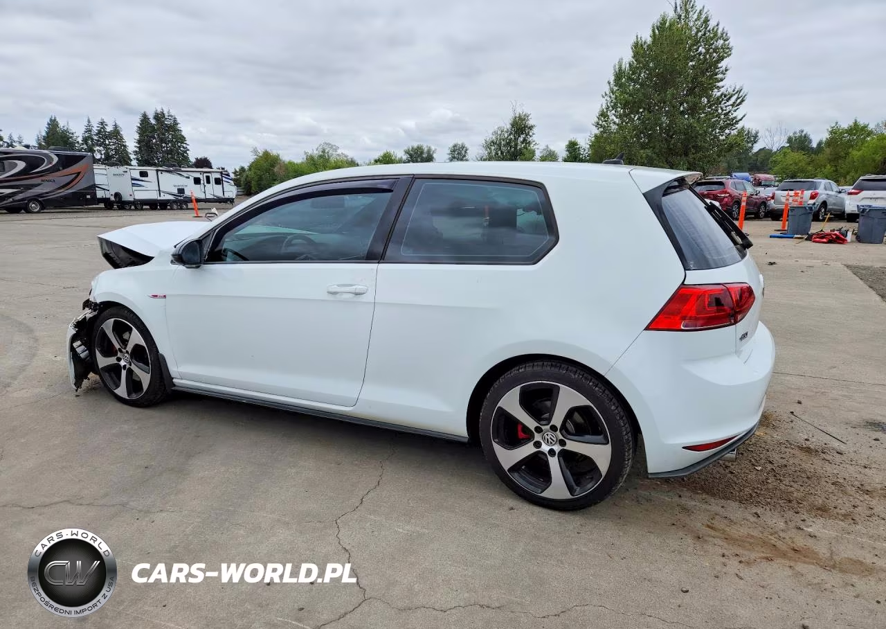 2015 Volkswagen Gti VIN:3VWYT7AU2FM052690 - 2