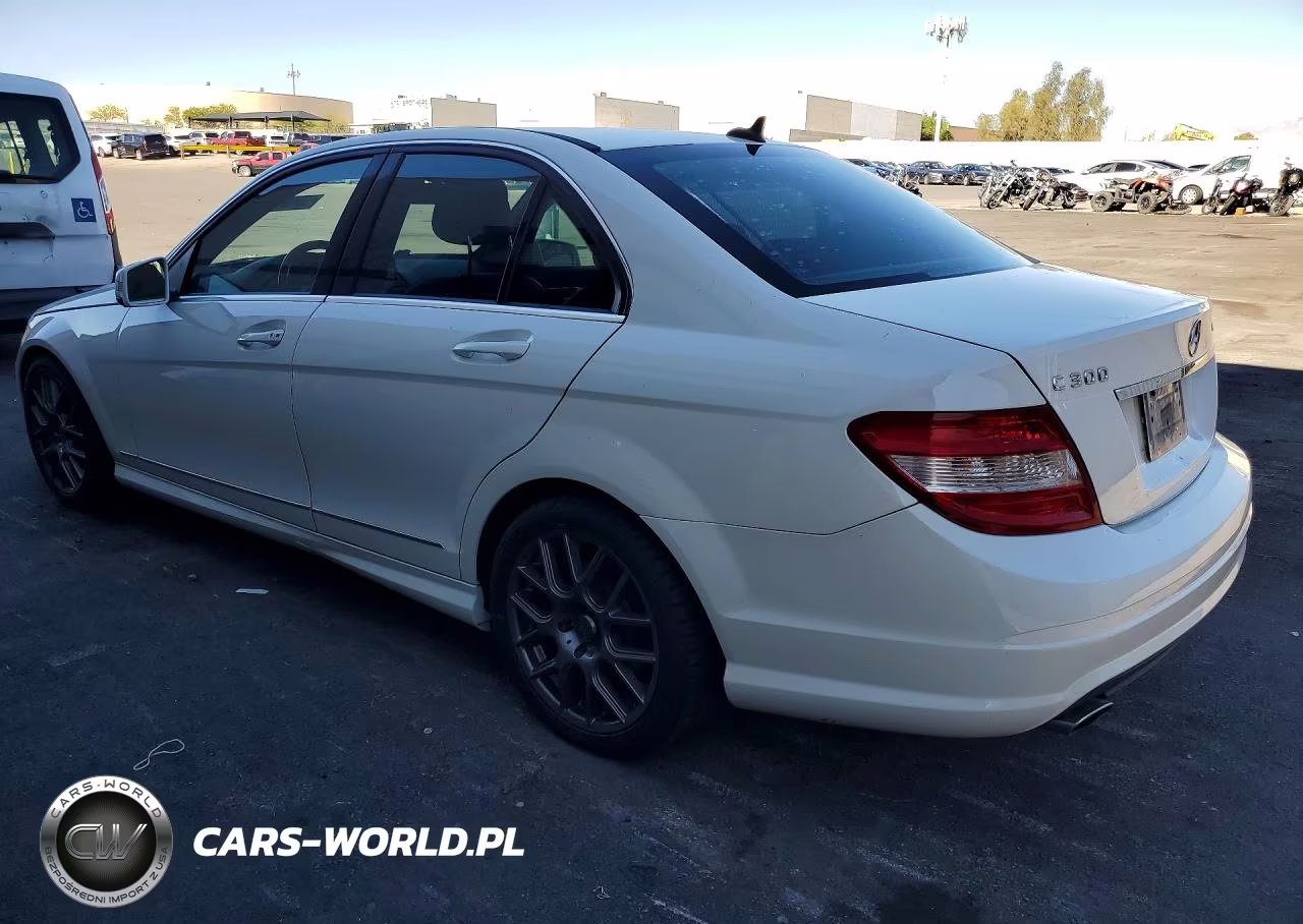 2011 Mercedes-Benz C 300 4Matic VIN:WDDGF8BB1BR148995 - 2