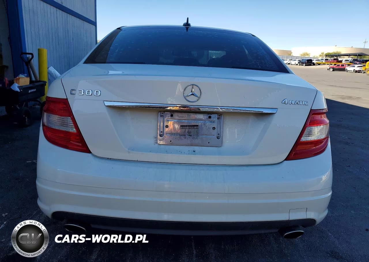 2011 Mercedes-Benz C 300 4Matic VIN:WDDGF8BB1BR148995 - 6
