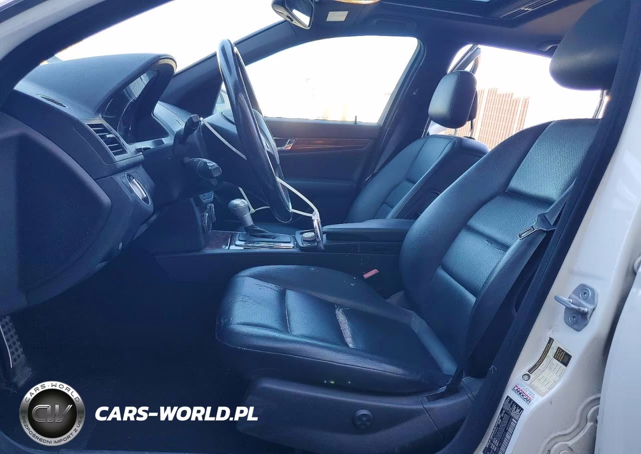 2011 Mercedes-Benz C 300 4Matic VIN:WDDGF8BB1BR148995 - 7