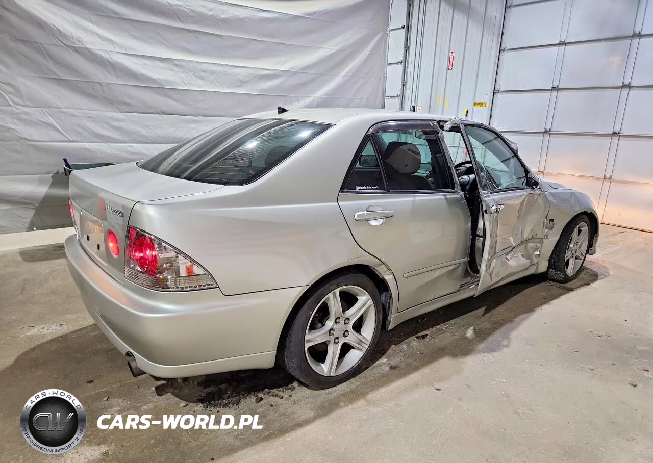 1999 Toyota Altezza VIN:GXE100027935 - 3
