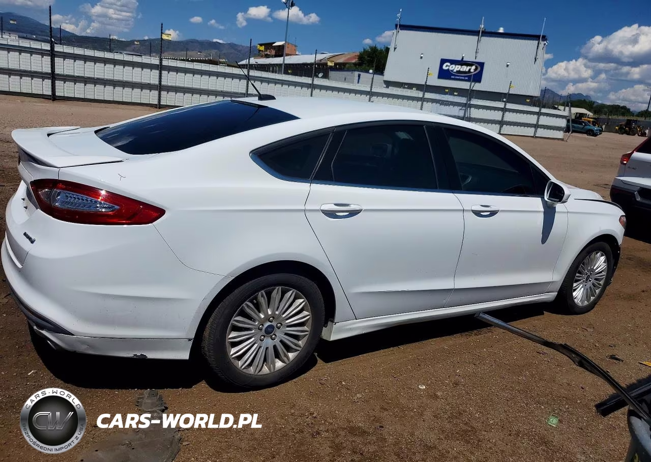 2015 Ford Fusion S Hybrid VIN:3FA6P0UU3FR132722 - 3