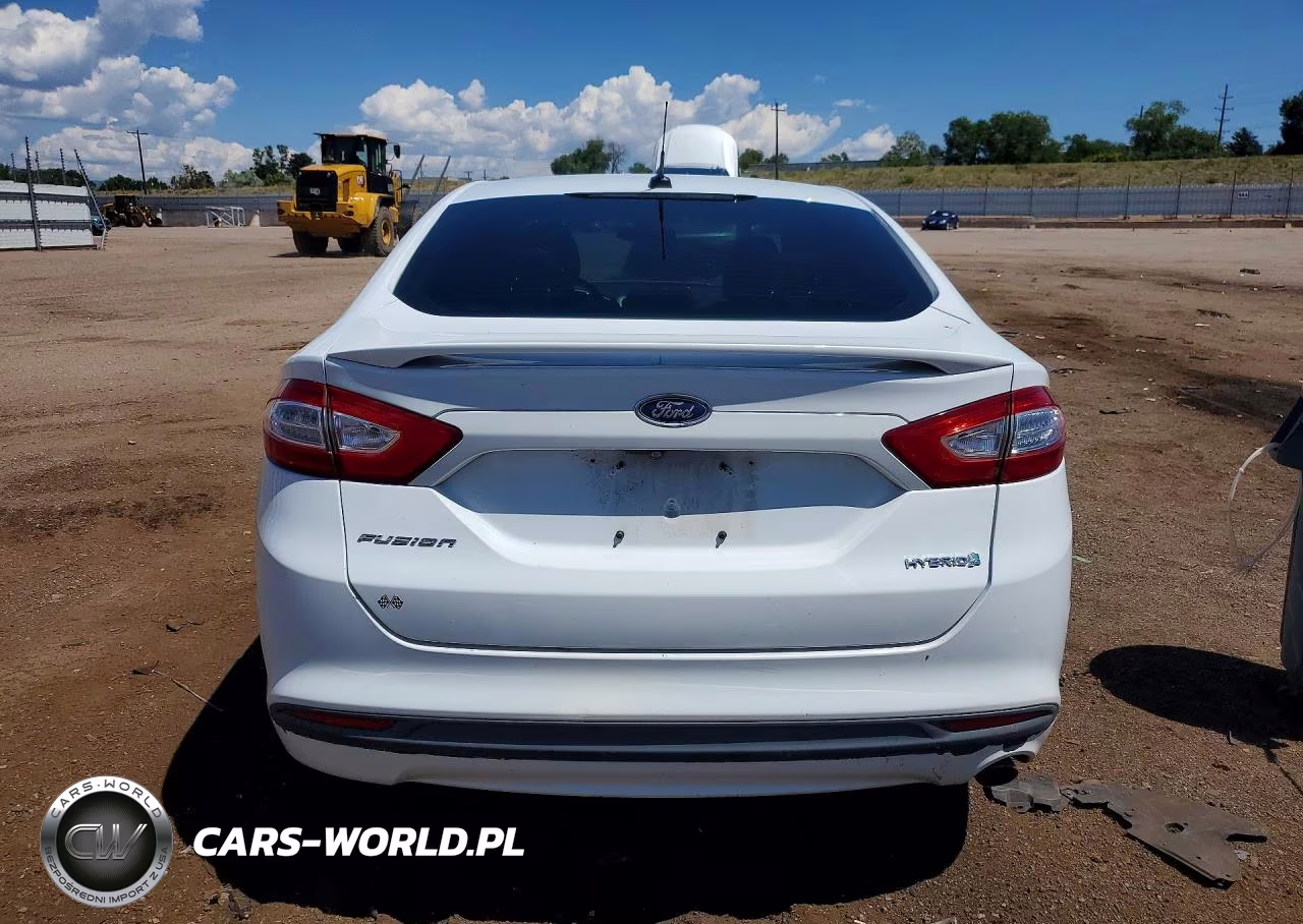 2015 Ford Fusion S Hybrid VIN:3FA6P0UU3FR132722 - 6
