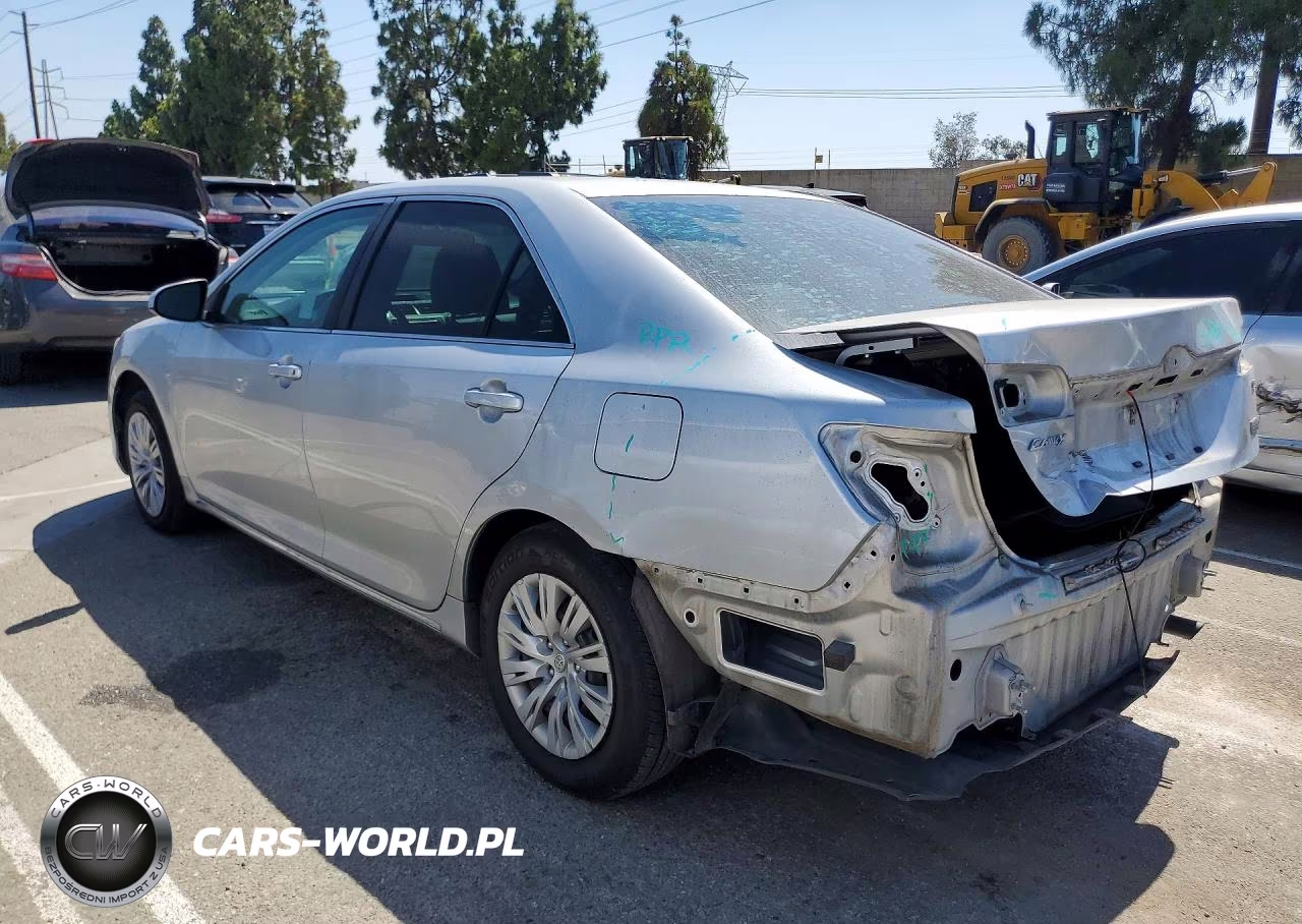 2013 Toyota Camry Hybrid Le VIN:4T1BD1FK4DU085964 - 2