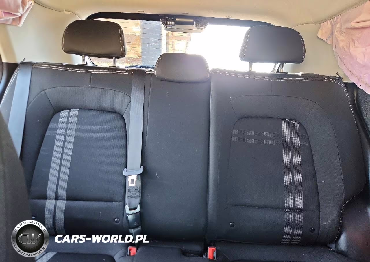 2020 Hyundai Venue Sel VIN:KMHRC8A32LU016912 - 10