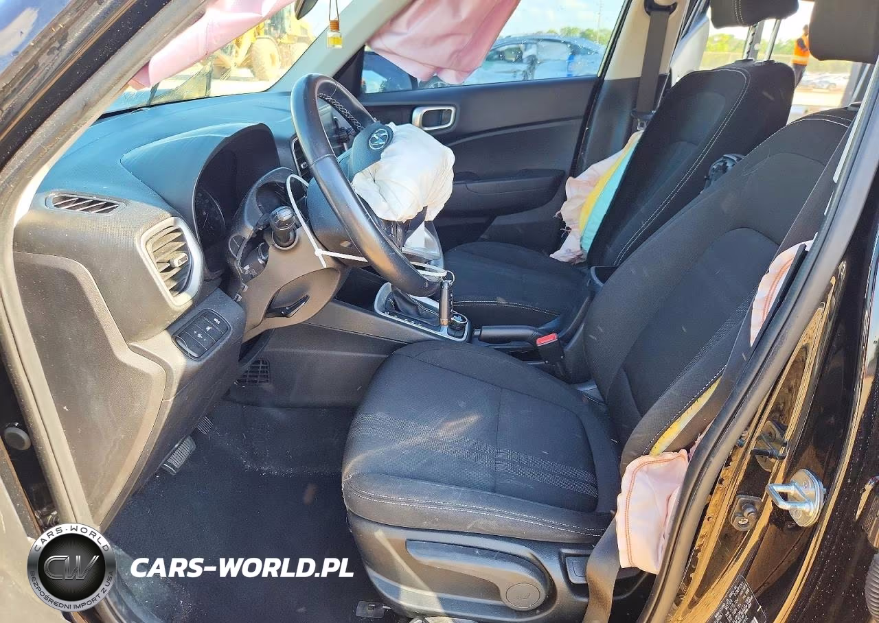 2020 Hyundai Venue Sel VIN:KMHRC8A32LU016912 - 7