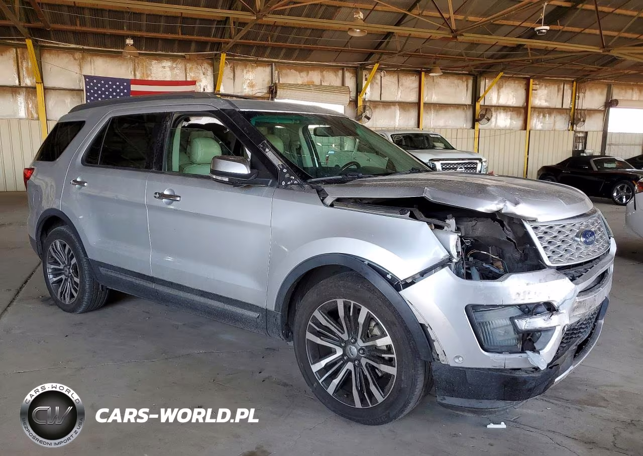 2016 Ford Explorer Platinum VIN:1FM5K8HT3GGB86871 - 4