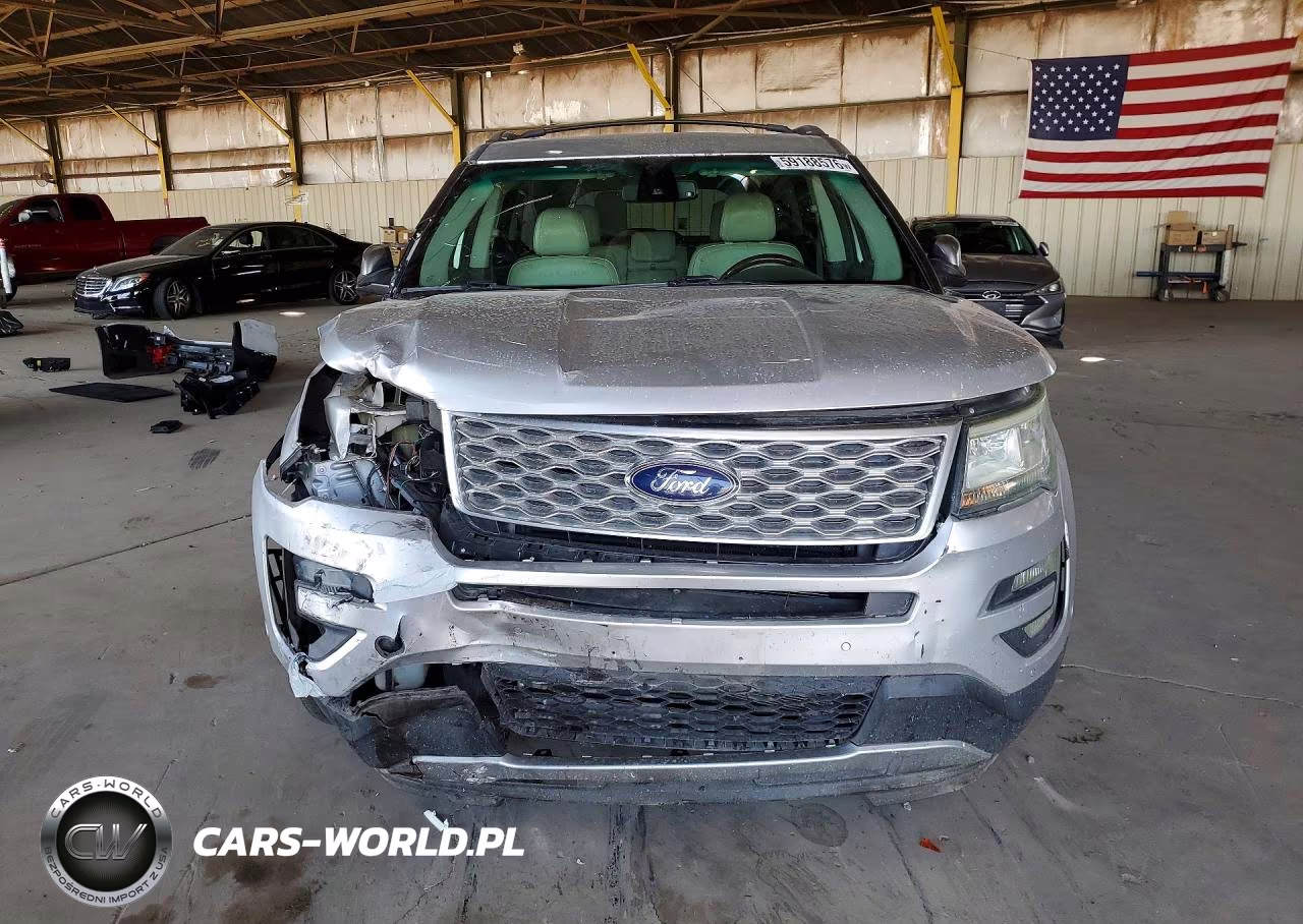 2016 Ford Explorer Platinum VIN:1FM5K8HT3GGB86871 - 5