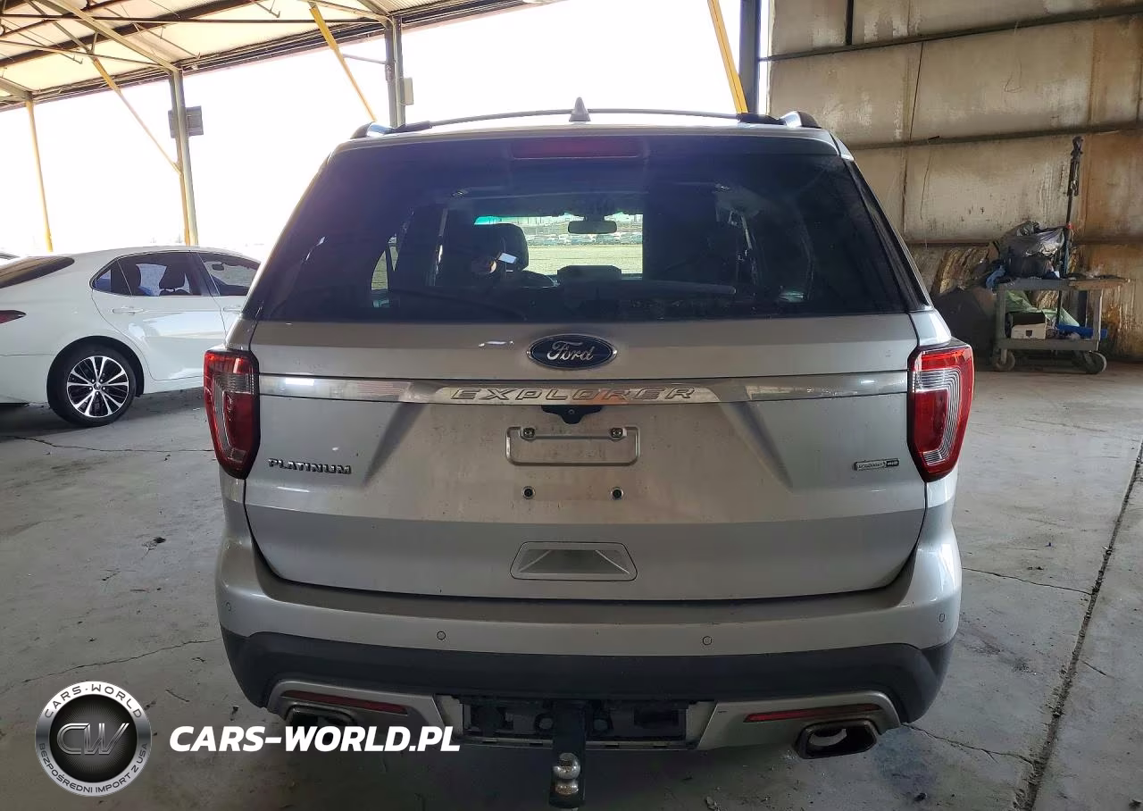 2016 Ford Explorer Platinum VIN:1FM5K8HT3GGB86871 - 6