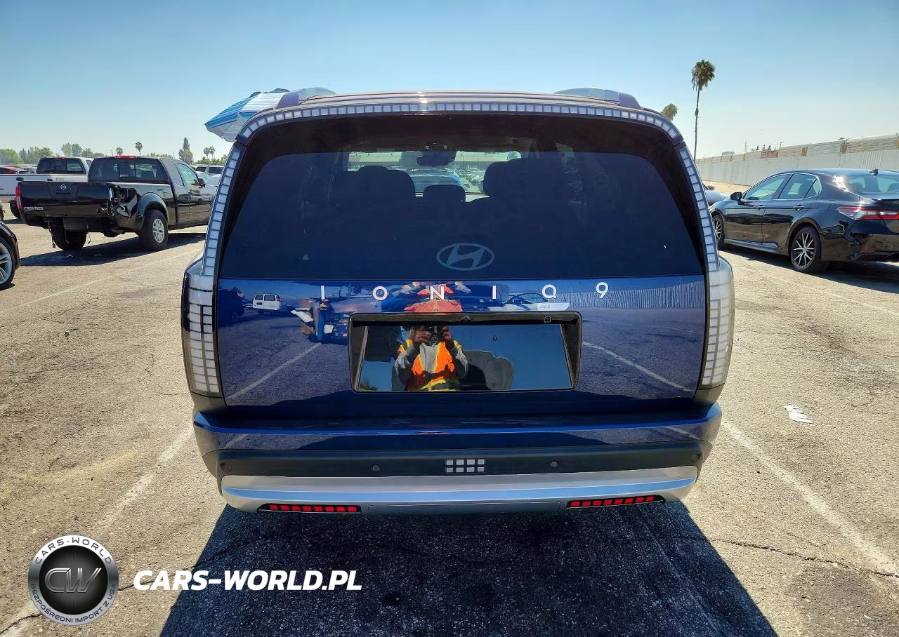 2026 Hyundai Ioniq 9 S VIN:7YAMS5S16TY008343 - 6