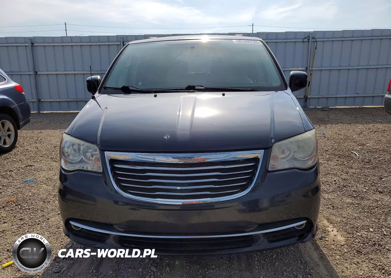 2013 Chrysler Town & Country Touring VIN:2C4RC1BGXDR776470 - 5