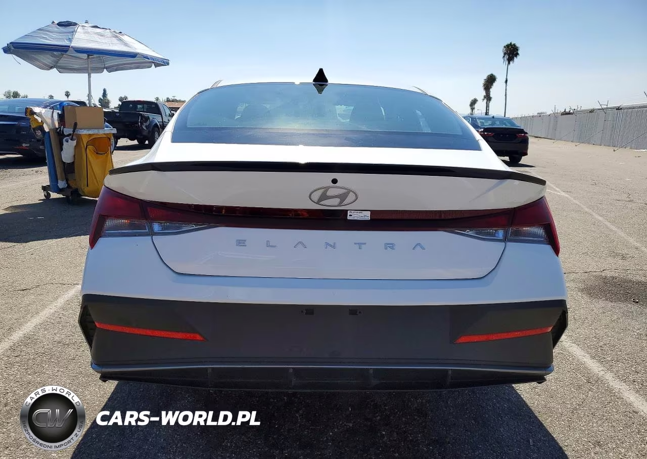 2025 Hyundai Elantra Sel Sport VIN:KMHLM4DG1SU065916 - 6