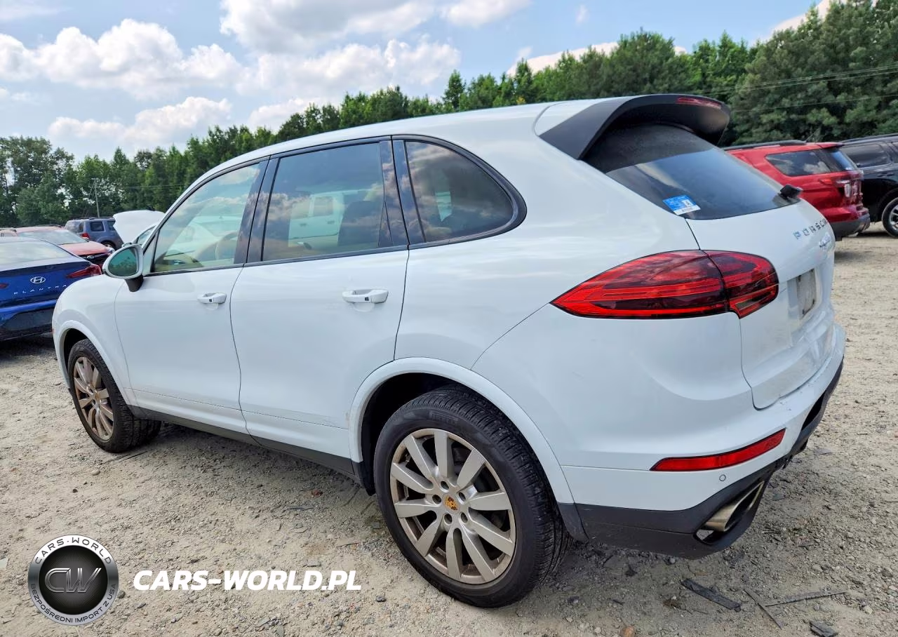 2017 Porsche Cayenne VIN:WP1AA2A21HKA85751 - 2
