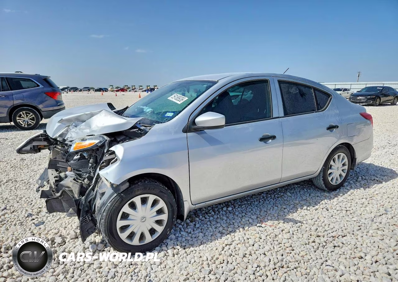 2019 Nissan Versa S – zdjęcie 1 z 13