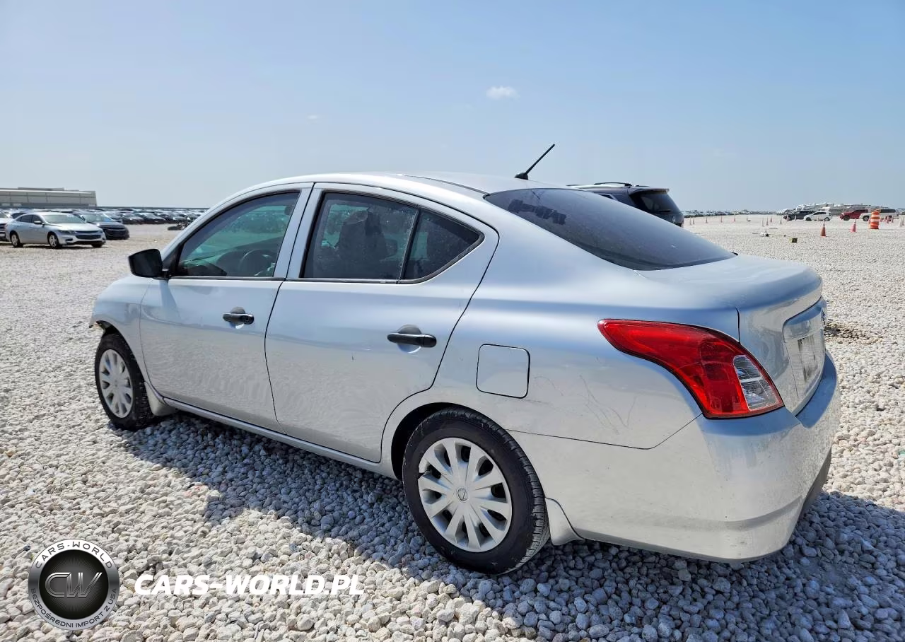 2019 Nissan Versa S VIN:3N1CN7AP2KL821094 - 2