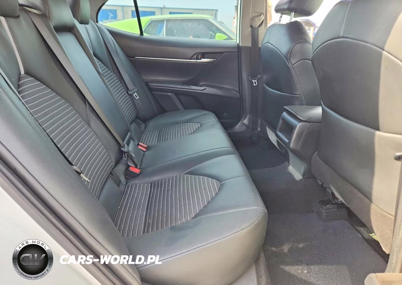 2021 Toyota Camry Se VIN:4T1G11AK0MU517942 - 10