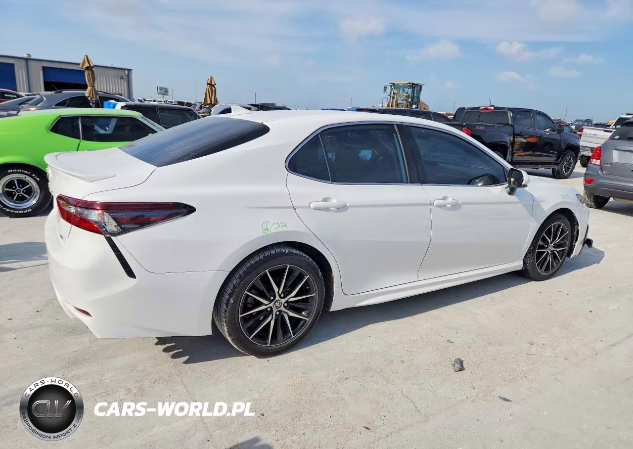 2021 Toyota Camry Se VIN:4T1G11AK0MU517942 - 3