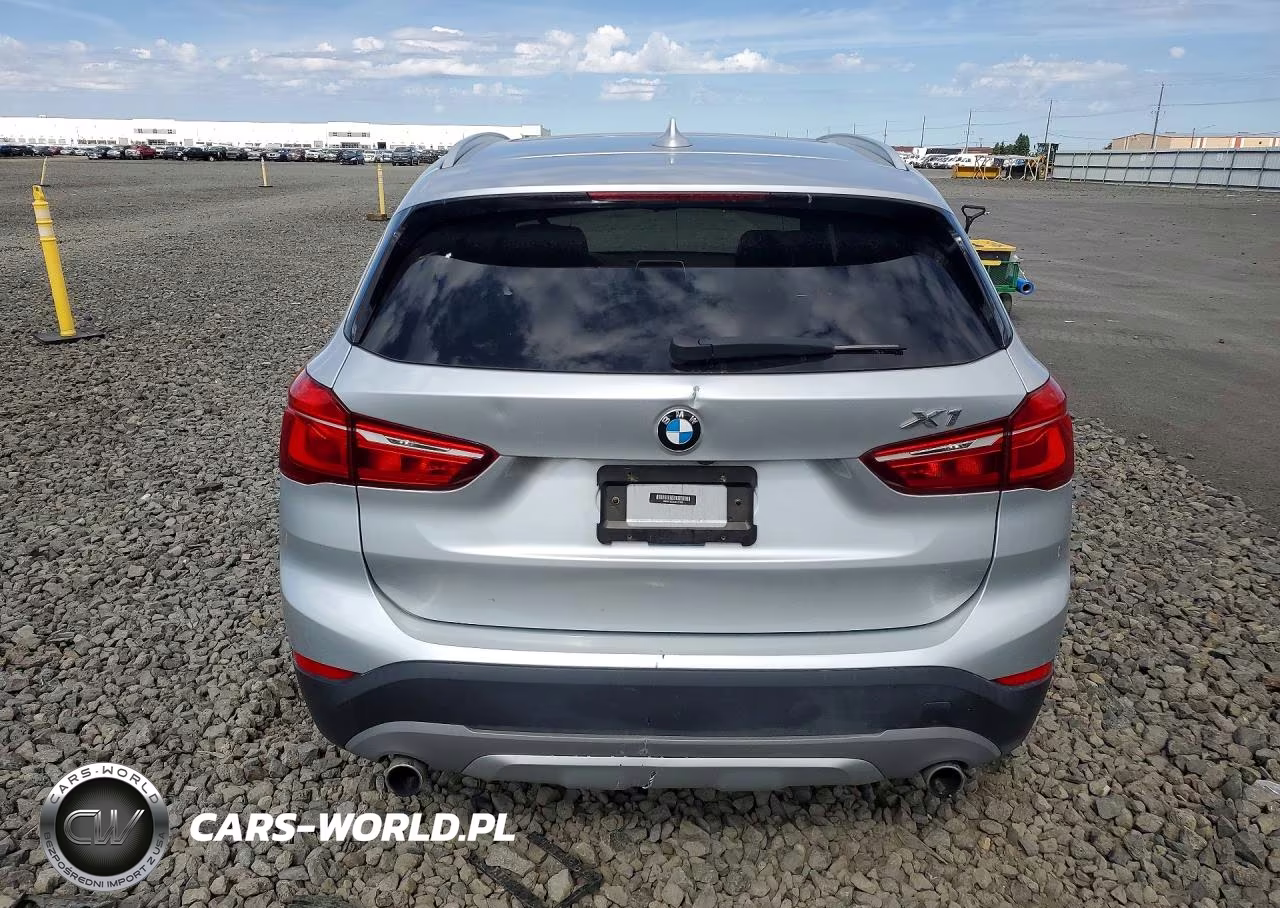 2018 BMW X1 xDrive28I VIN:WBXHT3C34J5K27636 - 6