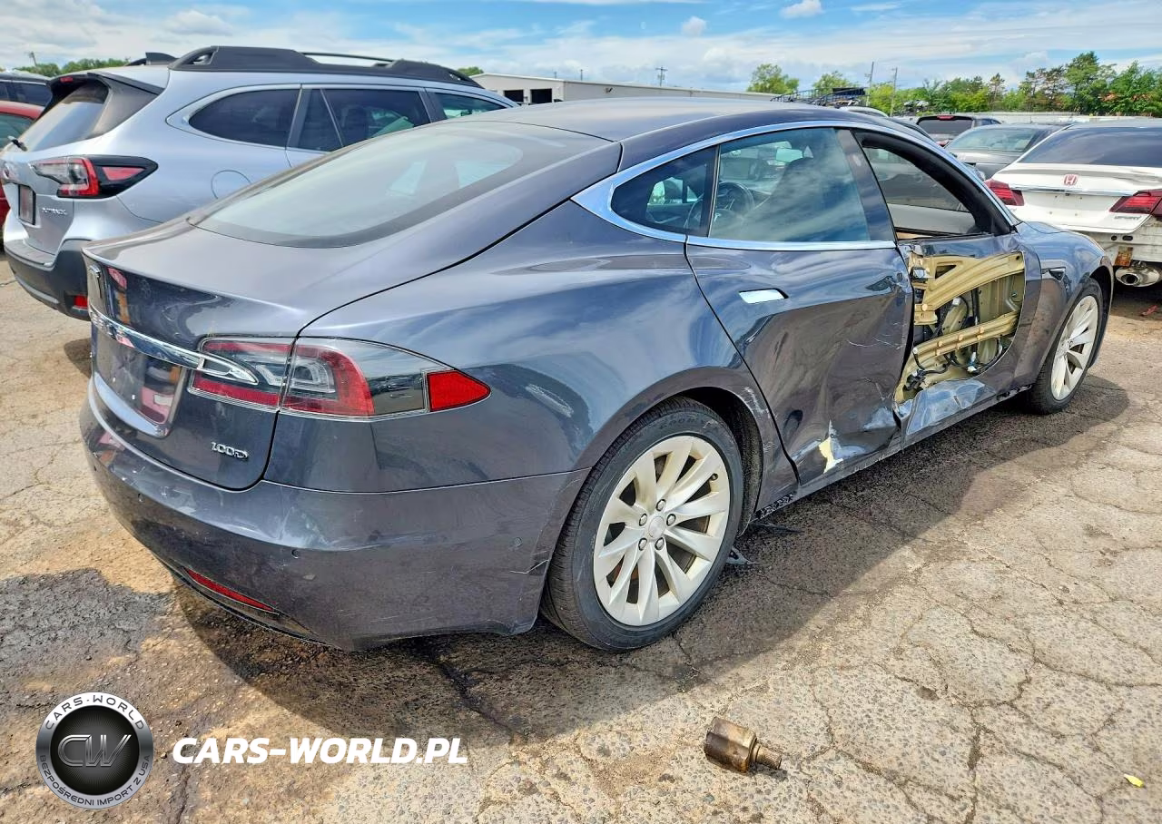 2018 Tesla Model S VIN:5YJSA1E25JF272018 - 3