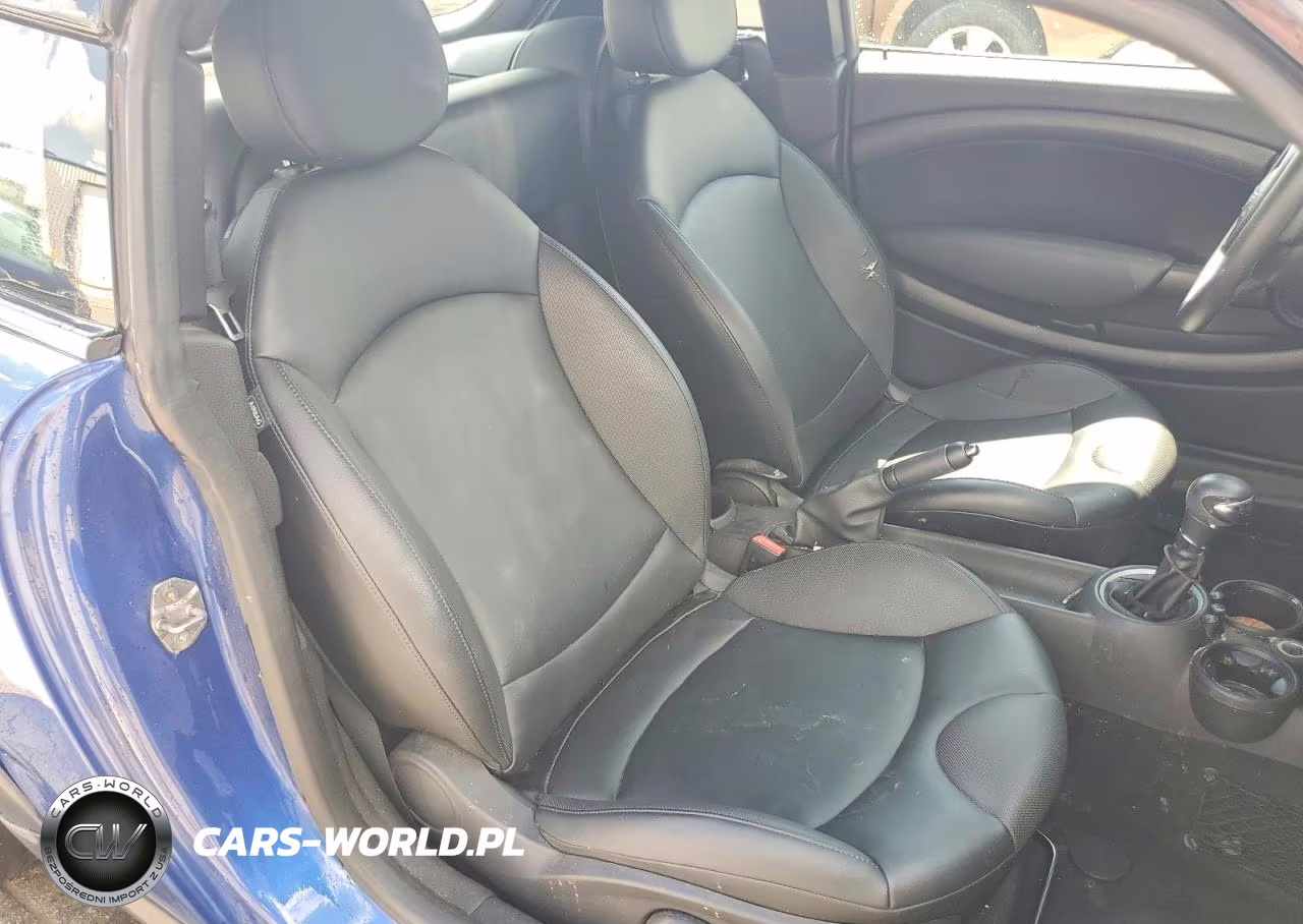 2015 Mini Cooper Coupe VIN:WMWSX1C5XFT508210 - 10