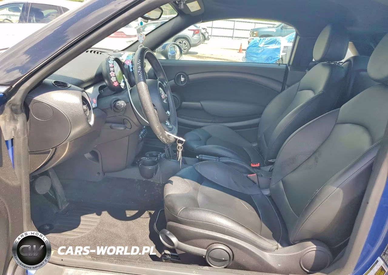 2015 Mini Cooper Coupe VIN:WMWSX1C5XFT508210 - 7