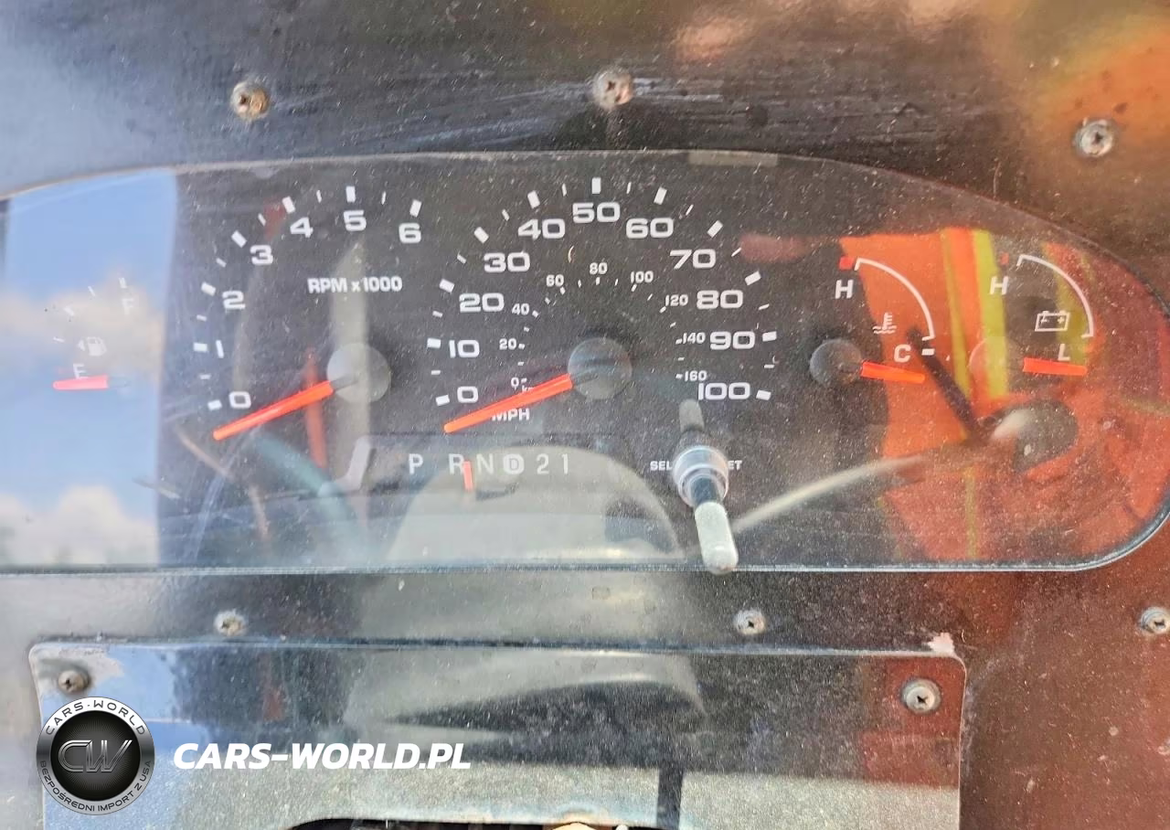 2008 Ford E450 Delivery Truck VIN:1FCLE49L48DB13439 - 8