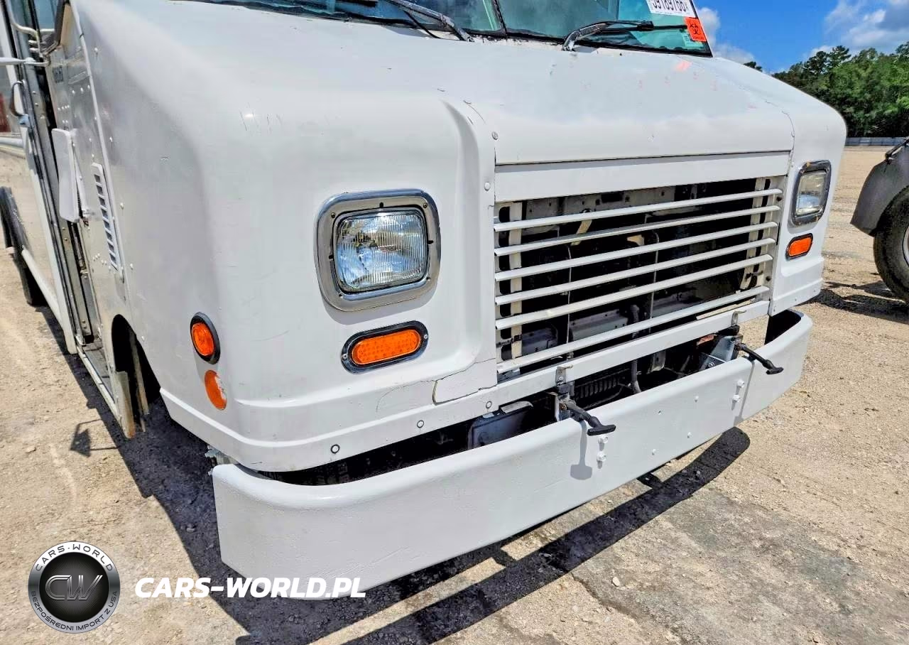 2008 Ford E450 Delivery Truck VIN:1FCLE49L48DB13439 - 9