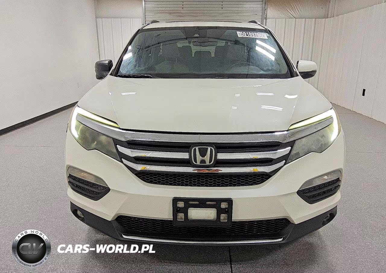 2017 Honda Pilot Touring VIN:5FNYF5H93HB021312 - 5