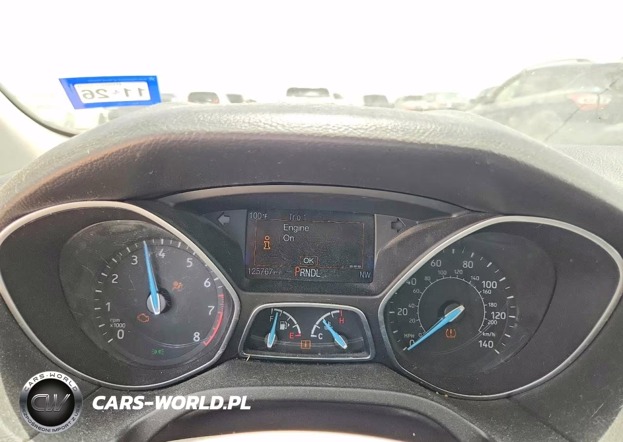 2016 Ford Focus Se VIN:1FADP3F2XGL256698 - 9