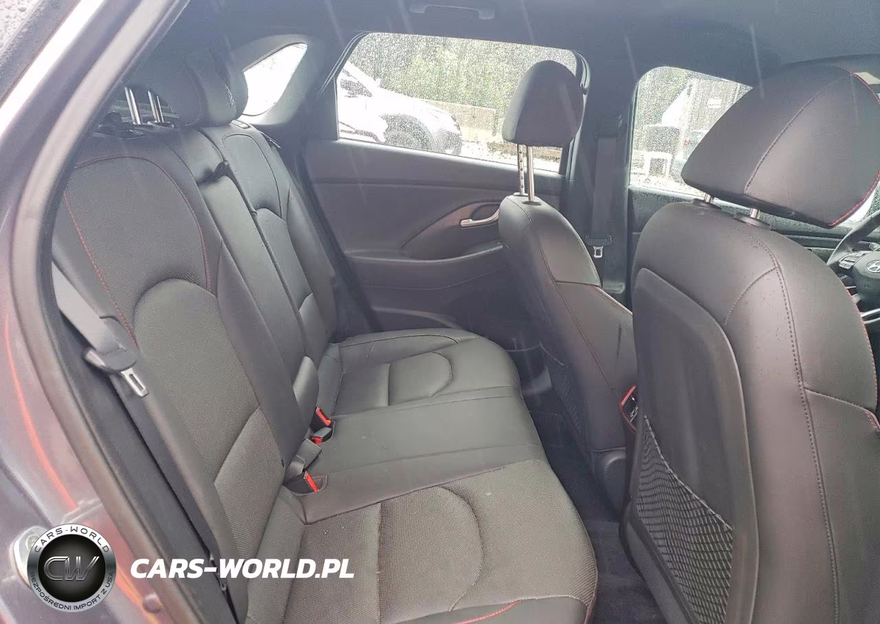 2018 Hyundai Elantra Gt Sport VIN:KMHH55LC7JU024129 - 10