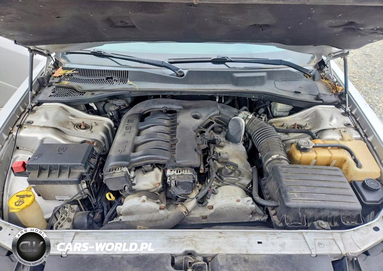 2005 Chrysler 300 Touring VIN:2C3AA53G65H684731 - 11