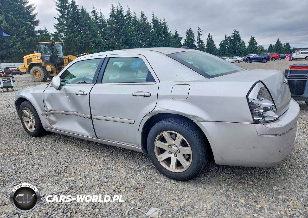 2005 Chrysler 300 Touring VIN:2C3AA53G65H684731 - 2