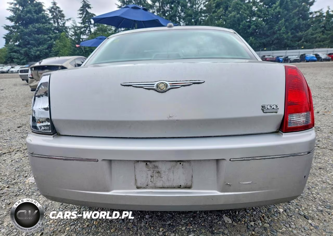 2005 Chrysler 300 Touring VIN:2C3AA53G65H684731 - 6