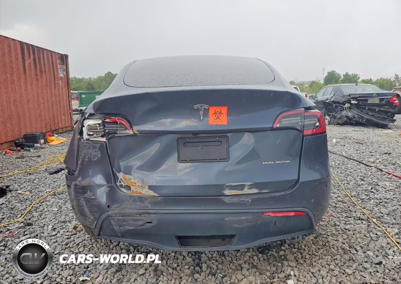 2021 Tesla Model Y VIN:5YJYGDEE0MF106823 - 6