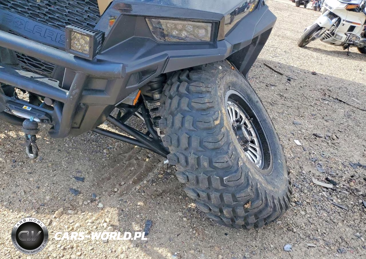 2023 Polaris General Utility Vehicle VIN:3NSGMK997PM395624 - 9