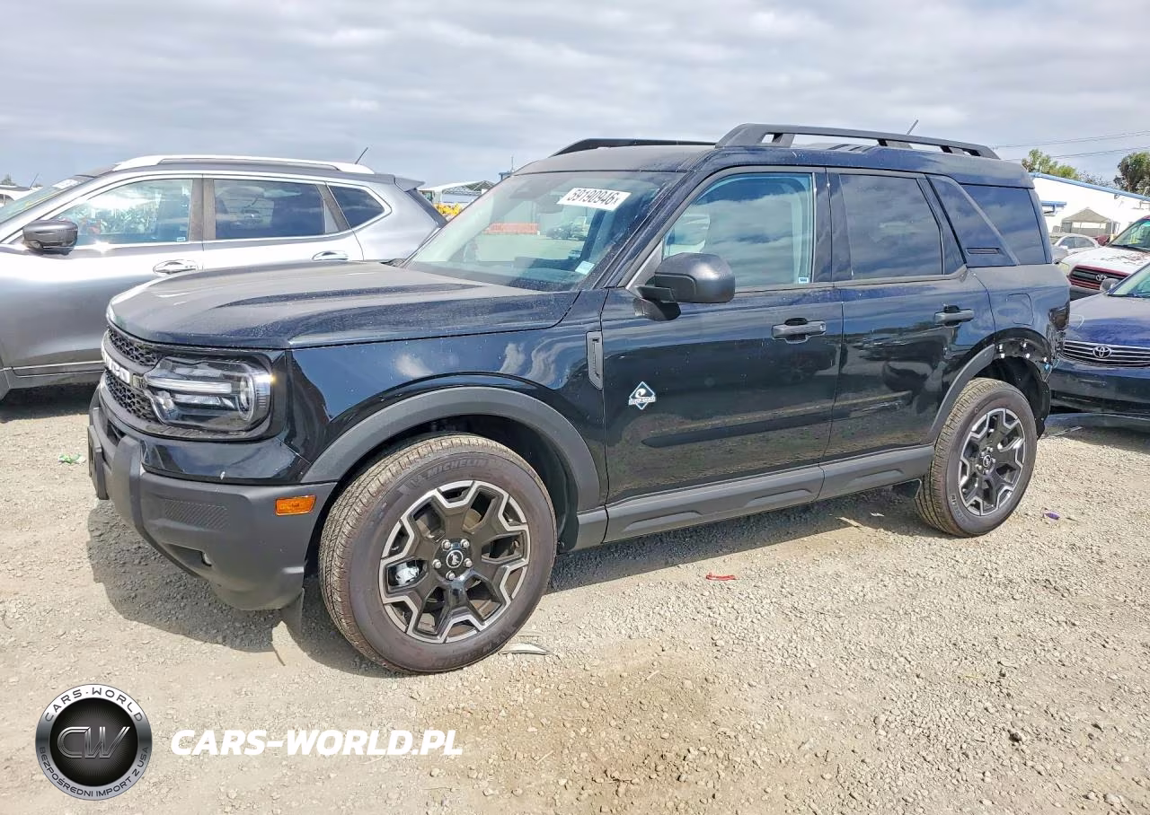 2026 Ford Bronco Sport Outer Banks – zdjęcie 1 z 14